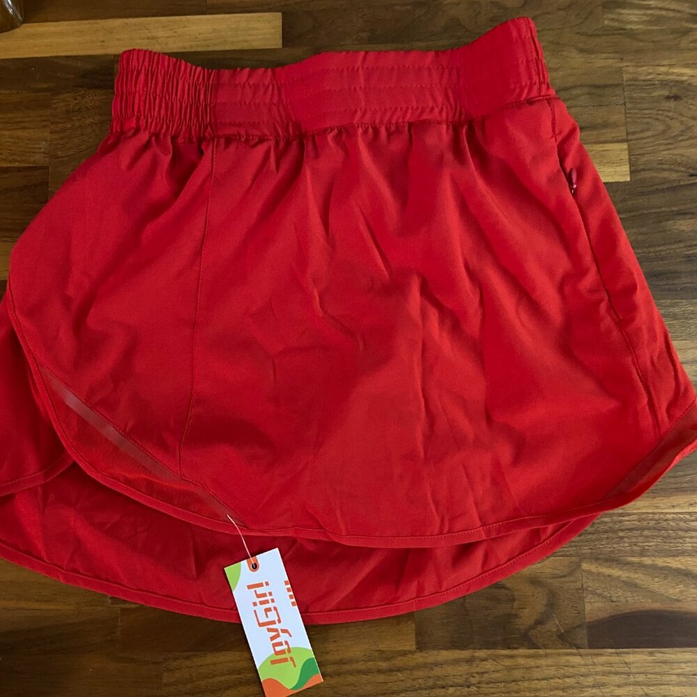 NWT JOYGIRL TENNIS SKORT WITH POCKET AND FRONT AND BACK ACCENTS RED SMALL